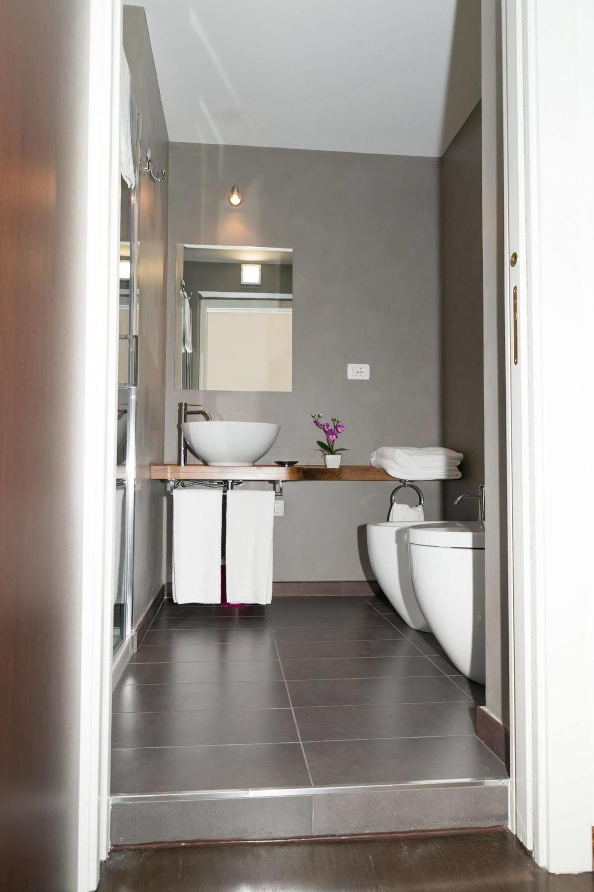 Gatto Bianco La Dimora Storica Bed & Breakfast Лече Екстериор снимка