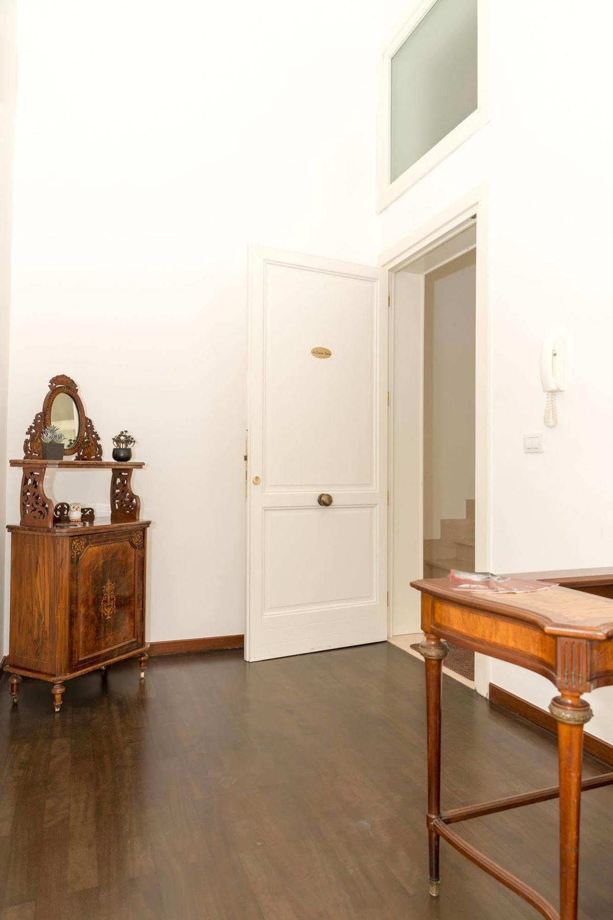 Gatto Bianco La Dimora Storica Bed & Breakfast Лече Екстериор снимка